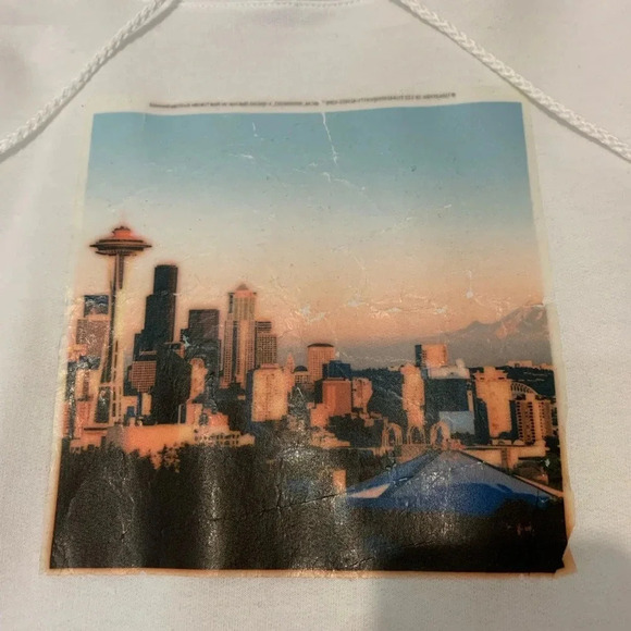 Hanes Pullover Hoodie Seattle Space Needle Design White Unisex Size L NWOT - Picture 8 of 9